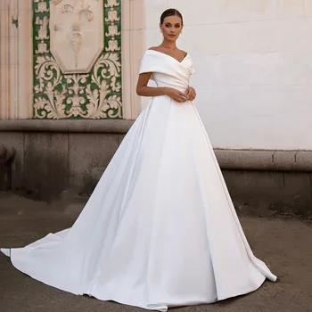  Свадебное платье с открытыми плечами 2023 Мода V-образным вырезом Шнуровка Атлас A-Line Придворный поезд Принцесса Платья невесты Большие размеры Vestido De Noiva