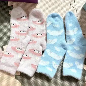 Kawaii Cute Sanrio My Melody Kuromi Cinnamoroll Носки Mid Tube Носки Напольные носки Coral Velvet Winter Warm Birthday Girls Подарок