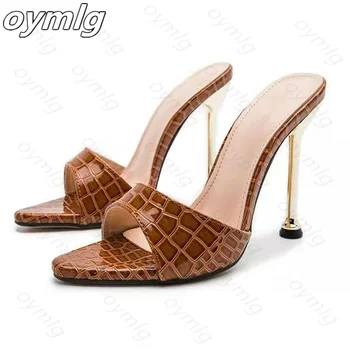 2021 Летние женщины Экстремальные высокие каблуки Мюли Слайды Женские тапочки на шпильке Сексуальная кожаная обувь Zapatillas Mujer Casa